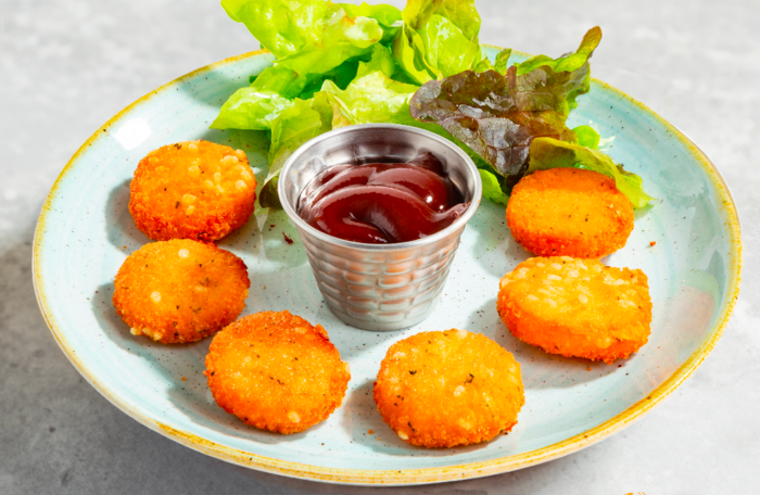 BOUCHÉES
CAMEMBERT
