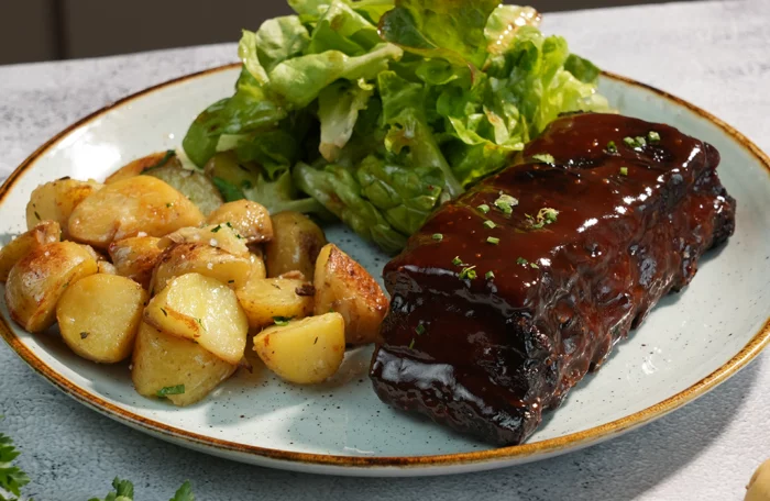 TRAVERS DE PORC MARINÉS